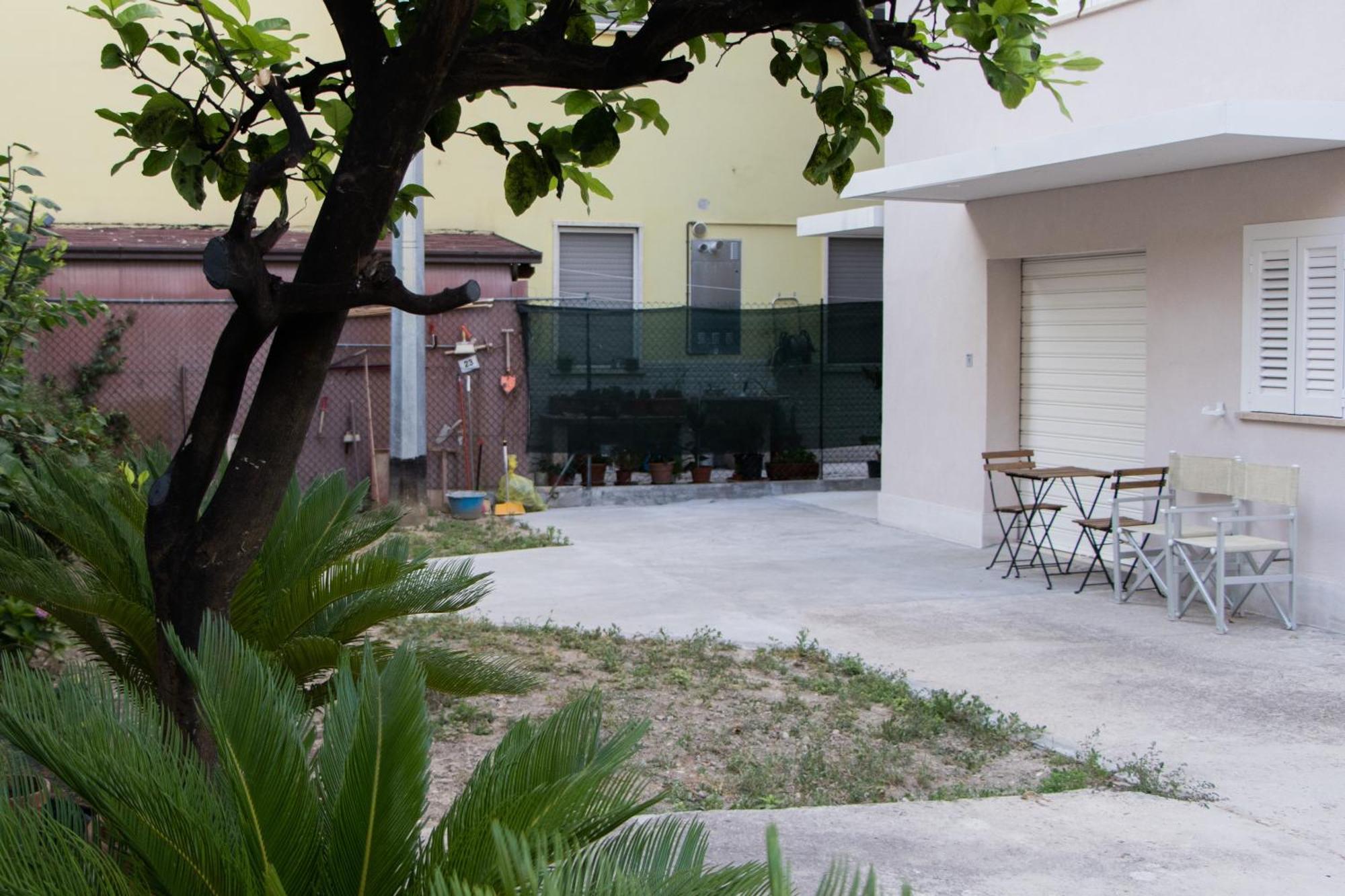 Suite Home Da Pietro, Centrale E Vicino Al Mare Сан Бенедето дел Тронто Екстериор снимка